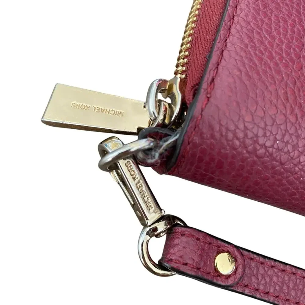 Michael Kors Jet Set Wristlet Zipper Wallet Burgundy